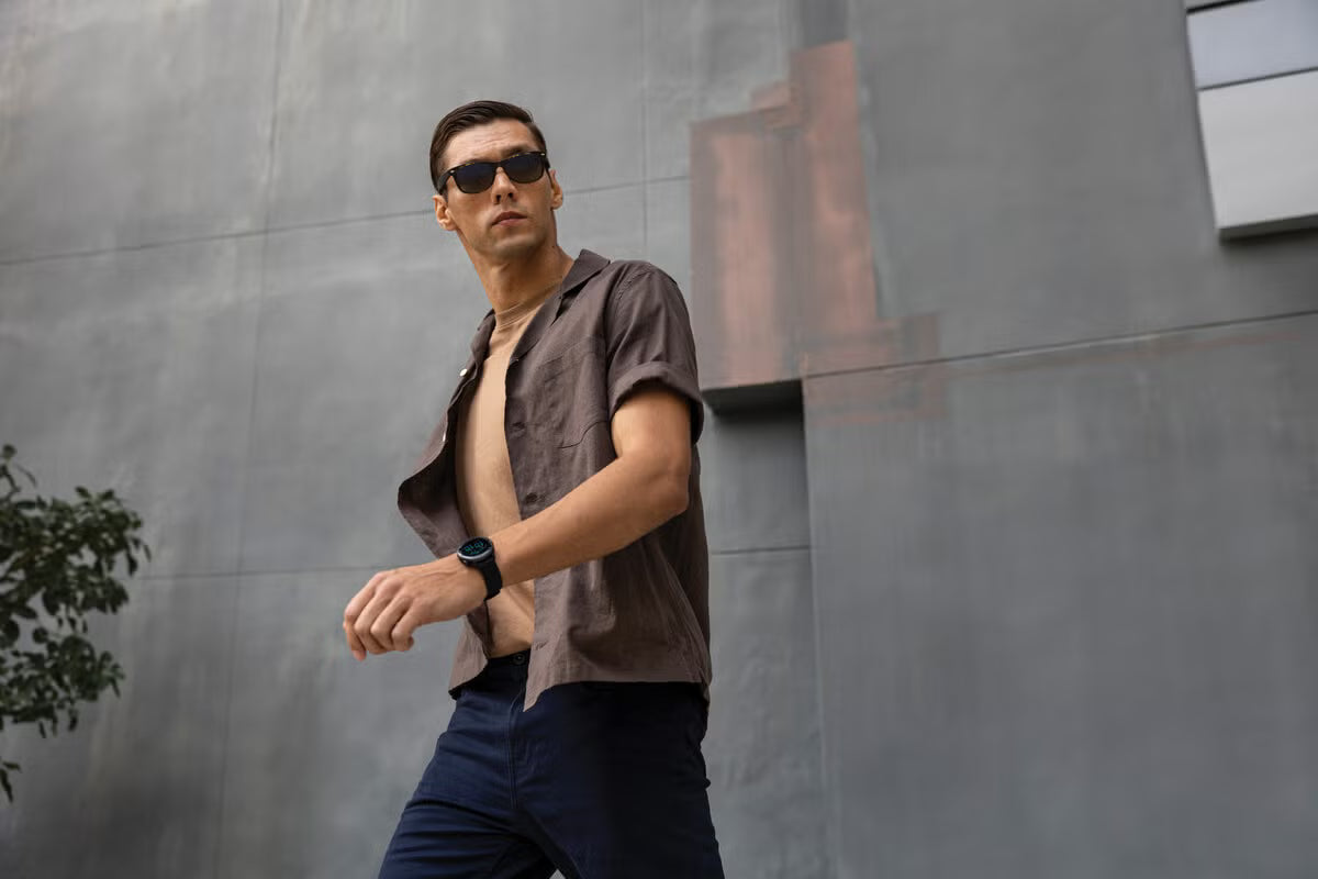 Garmin Vivoactive 6 fitness watch with GPS - Black