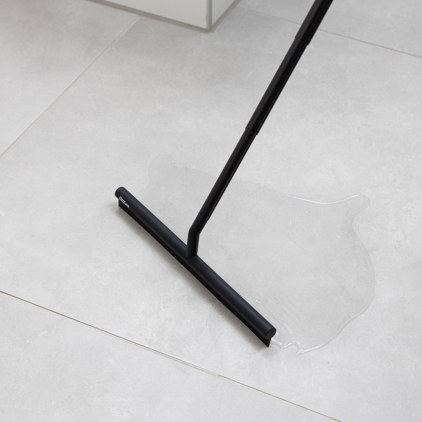 Extendable Shower Scraper