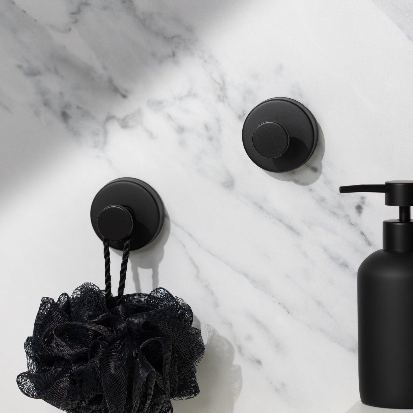 ScandicHook - Easy installation without drilling.