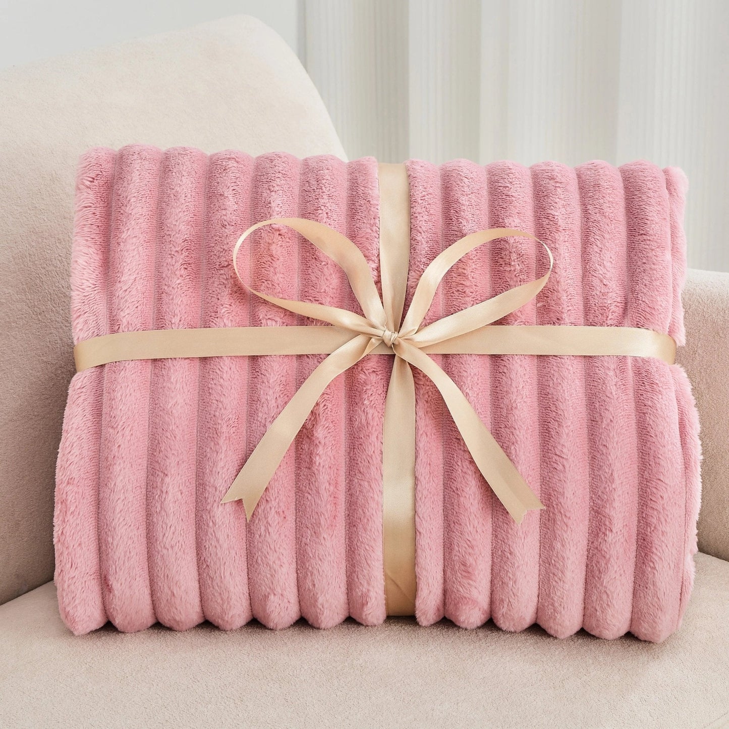 La Câline™ Blanket